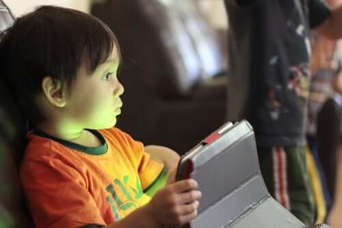 Jogos on-line e crianças seguras na internet