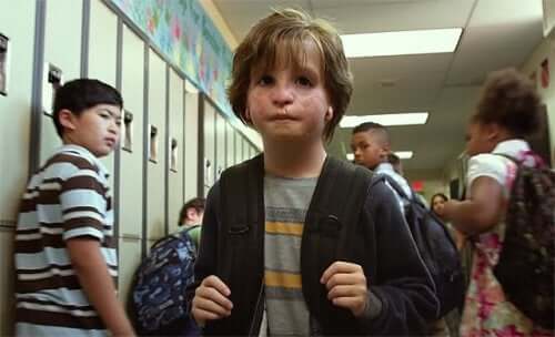 Sobre o que Extraordinário fala