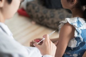 A falta de vacinação aumenta os casos de sarampo