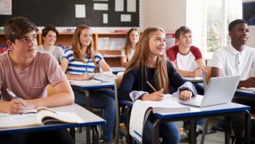 Os mais eficazes sistemas de Ensino Médio