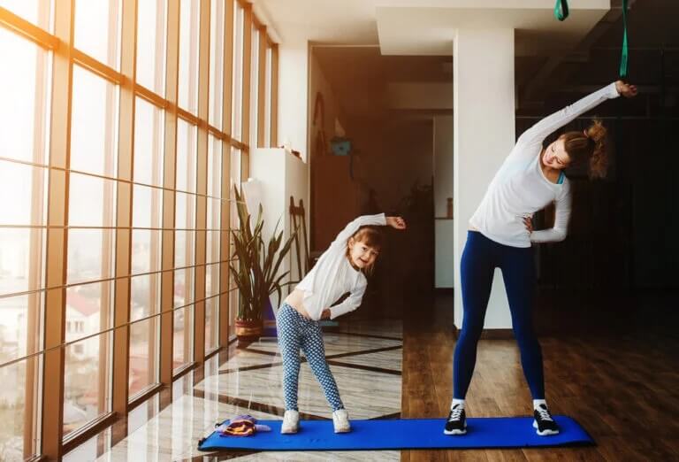 Exercícios: uma das atividades para fazer em família em casa
