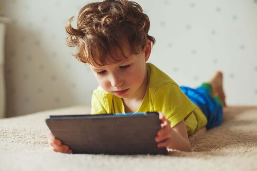 Como os gadgets estão prejudicando os seus filhos
