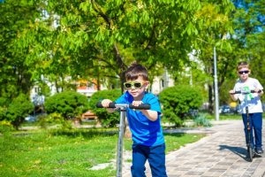 Evolução e tipos de patinete para crianças