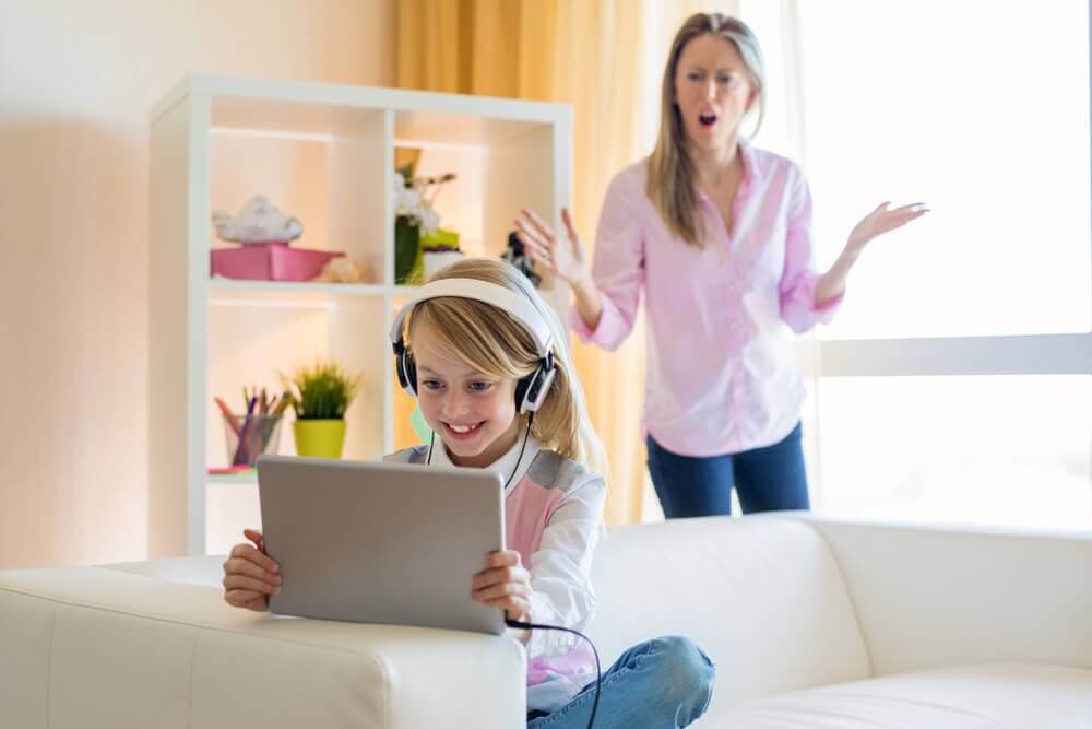 Adolescentes: como lidar com o vício em YouTube