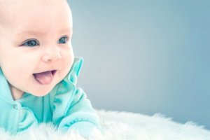 Por que as crianças imitam o que veem?