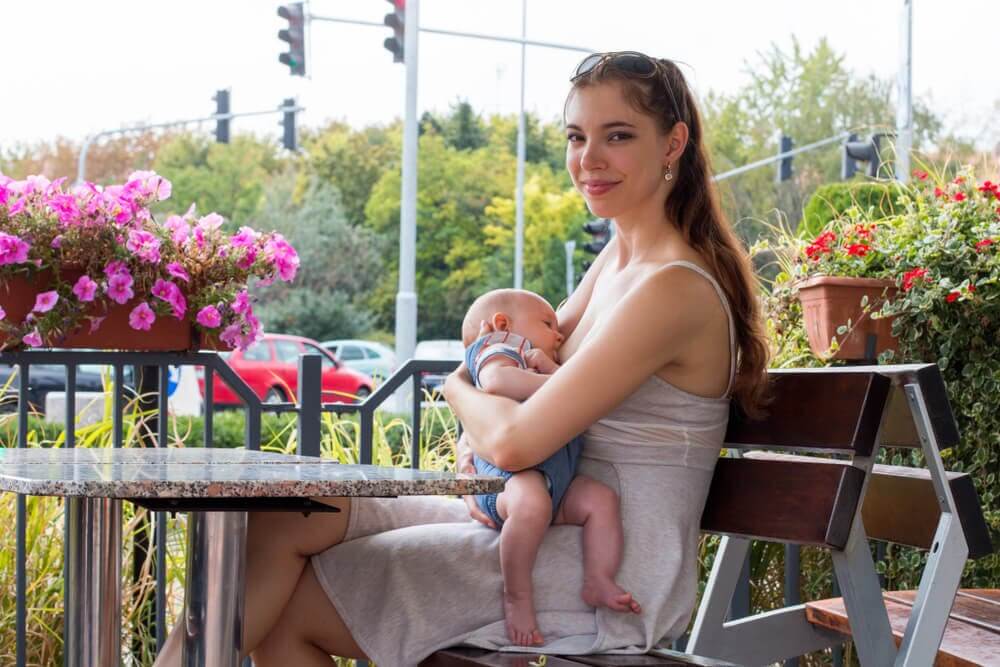 Normalizar a amamentação como um direito de mães e filhos