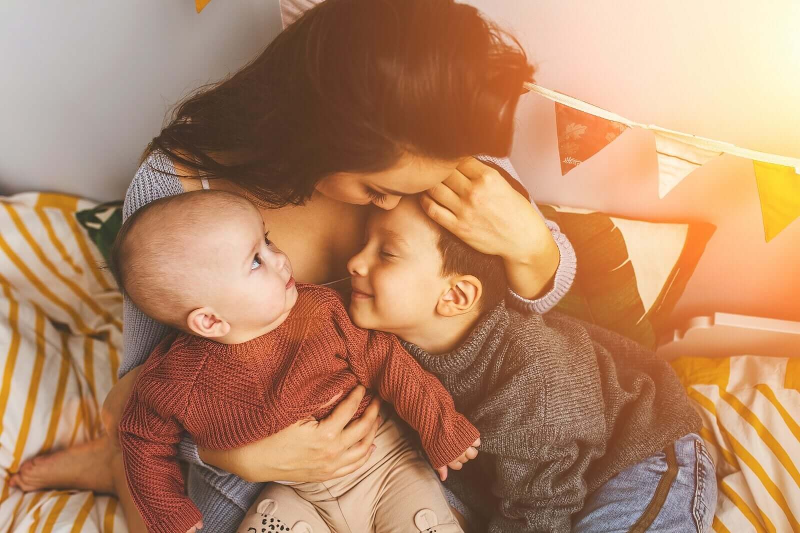 Pais felizes, filhos felizes: regra básica da maternidade