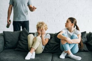 Filhos de pais alcoólatras