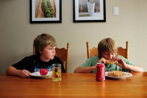 Ciúme em crianças: diferença de tratamento.