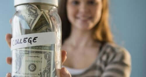 Como e quando começar a economizar para a faculdade dos filhos?