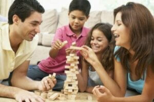 7 brincadeiras para fazer com as crianças