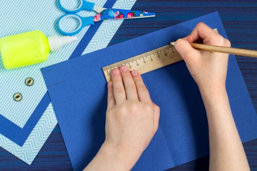 4 artesanatos de papel para fazer com as crianças