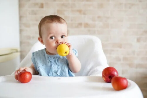 Alimentos para prevenir a prisão de ventre nos bebês