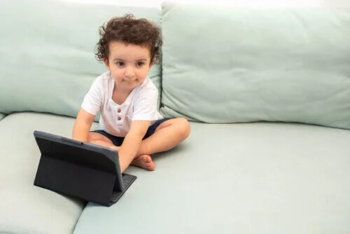 Por que Steve Jobs decidiu educar seus filhos sem tecnologia?