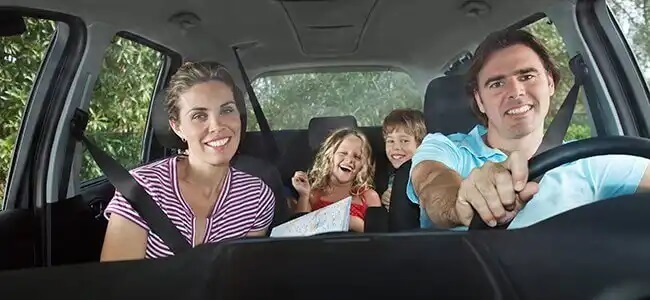 Viagem de carro em família.