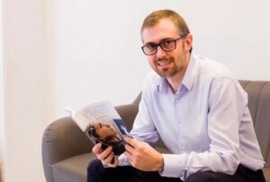 Entrevista com Manuel Antonio Fernández: a importância da neurologia pediátrica atualmente