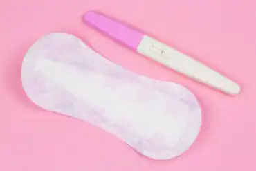 Teste de gravidez caseiro de fluxo vaginal: o que você deve saber