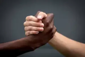Como educar as crianças contra o racismo e a discriminação?