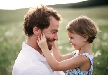 Como construir uma relação mágica entre pai e filha?