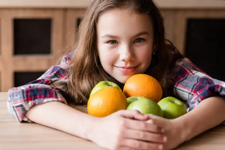 Os 4 benefícios das frutas para as crianças