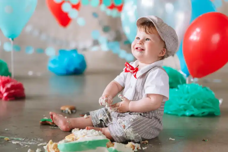 Smash cake: o que é essa sessão de fotos do bebê?