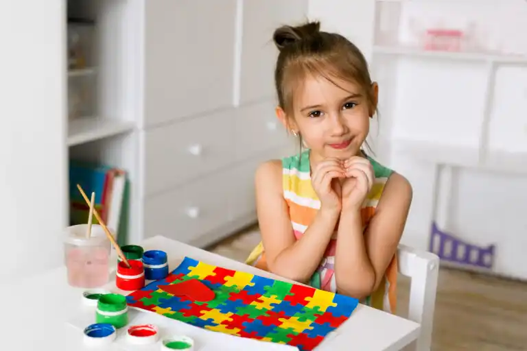Estereotipias no autismo: características e como corrigi-las