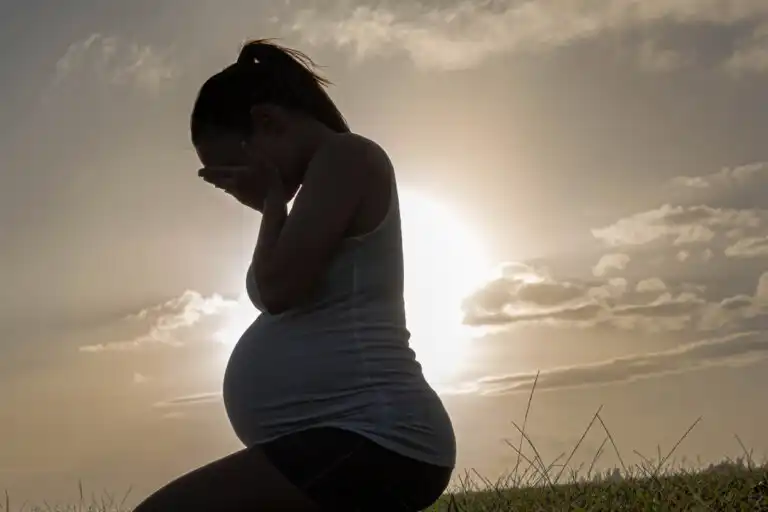 Pensamentos suicidas durante a gravidez e pós-parto