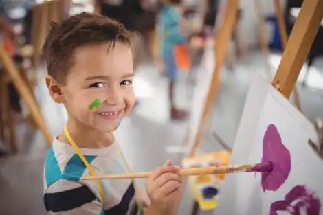 8 benefícios da arte para as crianças