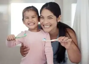 O creme dental infantil é diferente do creme dental adulto?